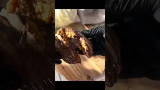 POV: tu d&eacute;coupes un cookie et tu vois &ccedil;a .. 🫰🏼🤎 #cookies #baking #chocolate #food #nutella