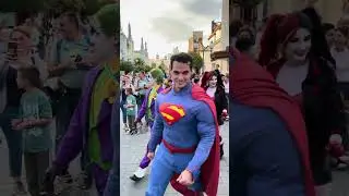 🌟LOS SUPERHEROES Y VILLANOS DE DC EST&Aacute;N EN  PARQUE WARNER🌟