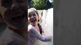 How to transform your tan ledge into a splash pad. #modernpooldesign #pools #bubbler #tanledge