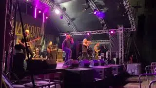 The blackout - ambition is critical (Chepstow castle 