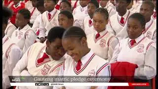 Gauteng Education MEC, Matome Chiloane leads a matric pledge ceremony in Kaalfontein