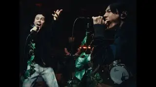 MAX - LOVE INSANE (Feat. JAY of ENHYPEN) [Alt Music Video]
