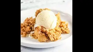 3 Ingredient Slow Cooker Apple Cake