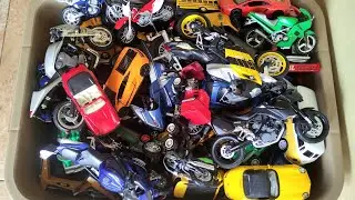 Box Full Of Diecast Cars 1/32 And Motorcycles 1/12 1/18 Welly, Kinsmart, Maisto,  Newray, Bburago