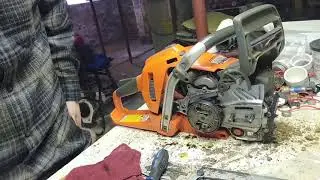 Husqvarna 550xp - Oil Pump & Worm Gear Replacement