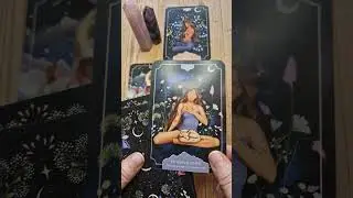 Messages for the Feminine rising, love and light