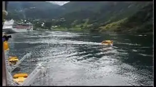 AIDAmar-Tenderboote im Geirangerfjord