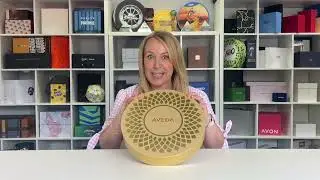 Inside the Box with Showcase Creative &ndash; Episode 3: Round Luxury Presentation Box for Aveda