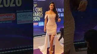 Jacqueline Fernandez 🔥😍Snapped At City