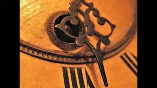 Часы настенные с боем, старинные. Антиквариат. 1 Фото. Wall clock with fight, old. Antiques. 1