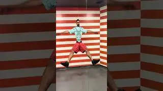 Mirror illusion #illusion #mirrortrick