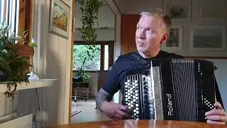 Askeleet (Sanat alla)