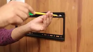 Robustt Heavy-Duty TV Wall Mount | Universal Compatibility | High Load Capacity