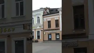 Утопленный в земле дом