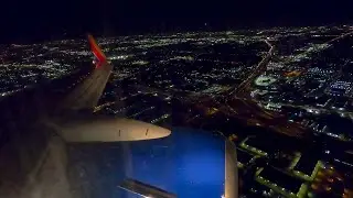 Night Landing In Dallas Love Field - Southwest Airlines 737-700