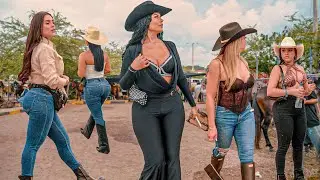 Amazing Rodeo in Cartagena COLOMBIA 2025 🐴 Beautiful Women Horse Riding Parade