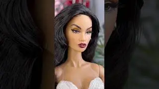 Unboxing Dawn in Bloom Isabella Alves. #integritytoys #integritydolls #isabellaalves #fashionroyalty