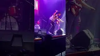 Los Bronson Rock 