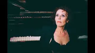 Empowering Voices: Fiona Ross on Jazz, Community Building, and Journalism