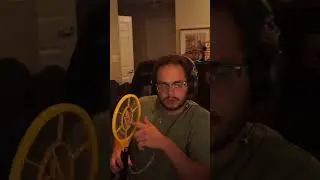 Erobb shocks himself #twitch