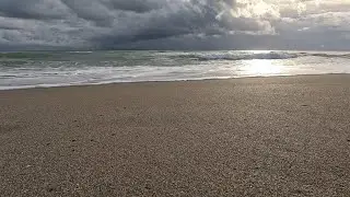 Emerald Ocean | Continuous Wave Video | No Loop | 4K