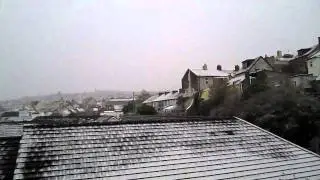 Snowing in Cork 30Nov2010.MOV