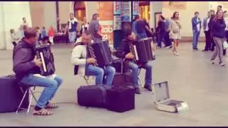 Russian way of playing accordion in Cracow