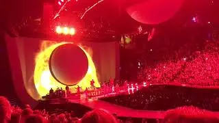 Sweetener World Tour - Ariana Grande ( Toronto,Canada) 2019 - 4k  (Adi)