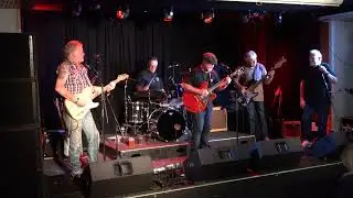 Blue city wailers band C0073