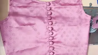 Latest Blouse Back Neck Design.. #trending #stitch #silaitutorial #backneckdesign #boatneck #blouse 