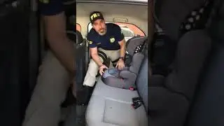 Como prender corretamente a cadeirinha no carro