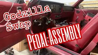 Godzilla Swap Foxbody! SCRAM SPEED BRACKET AND PEDALS!