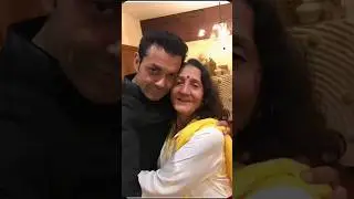 Sunny Deol & Bobby Deol with their mother 💓😍😘☺🤩 #sunnydeol #mother #trendingshorts #ytstudio