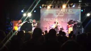 Panzerballett - Some Skunk Funk - Euroblast 2012