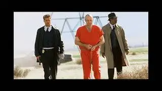 Se7en Review: David Finchers Grisly Style & Well-Chosen Actors Force Us To Reconsider Human Nature