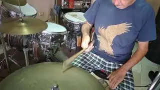 JAY CUMMINGS / DRUMS ---- Focusing on my right hand swing pattern.