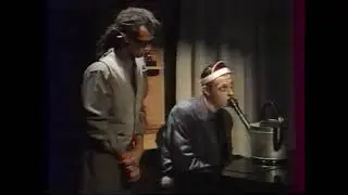 Un soir au bout du monde : chanson finale (Tom Novembre)