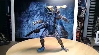 Trophy chase! Neca Ultimate Elder Predator!