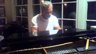 Louis plays Rachmaninoff