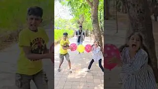 Daddy Solves Siblings Balloons Problem 😂 🤣 ❤️ 🥰 #shorts