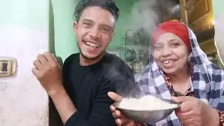 حبايبي ام سيد احلى فطار على الصبح شويه رز وفراخ تسلم ايدكم والنبي لا تتابعوني صلي على النبي