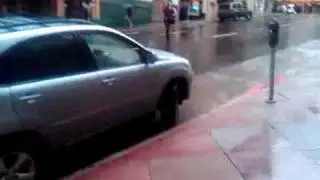 @reyeuro [love the rain!]