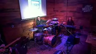 Rapping Lead Vocals While Playing Drums LIVE 😳 King Kontraverse x The Diverse Band | Uncommon Ground