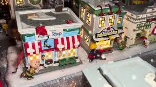 Peanuts Christmas Village 2025. 