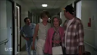 Happy Gilmore (1996): Scene missing from the theatrical version