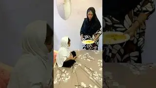Bechari Mahira Mummy se Mazak Bhari Pada😂💫#viralvideo #funny #shorts #ytshorts #trending #video 💕