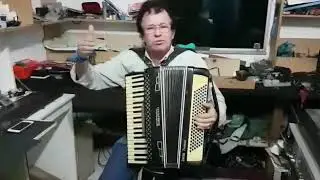 Juarez Zanetti - Irmãos Zanetti - viajando aos sons da acordeon no Brasil.