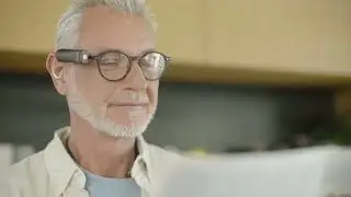 OrCam MyEye: Pioneering Independence for Husband and Wife! 🕊️👫💖