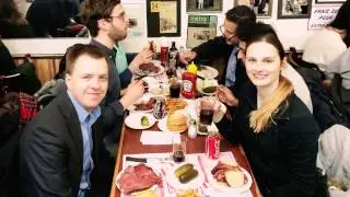 Igor & Anya @ Montreal, QC vlog: 11. Знаменитый Schwartz's-бургер в Монреале