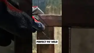 Simple Trick to Weld a Perfect 90 Degree Steel Corner